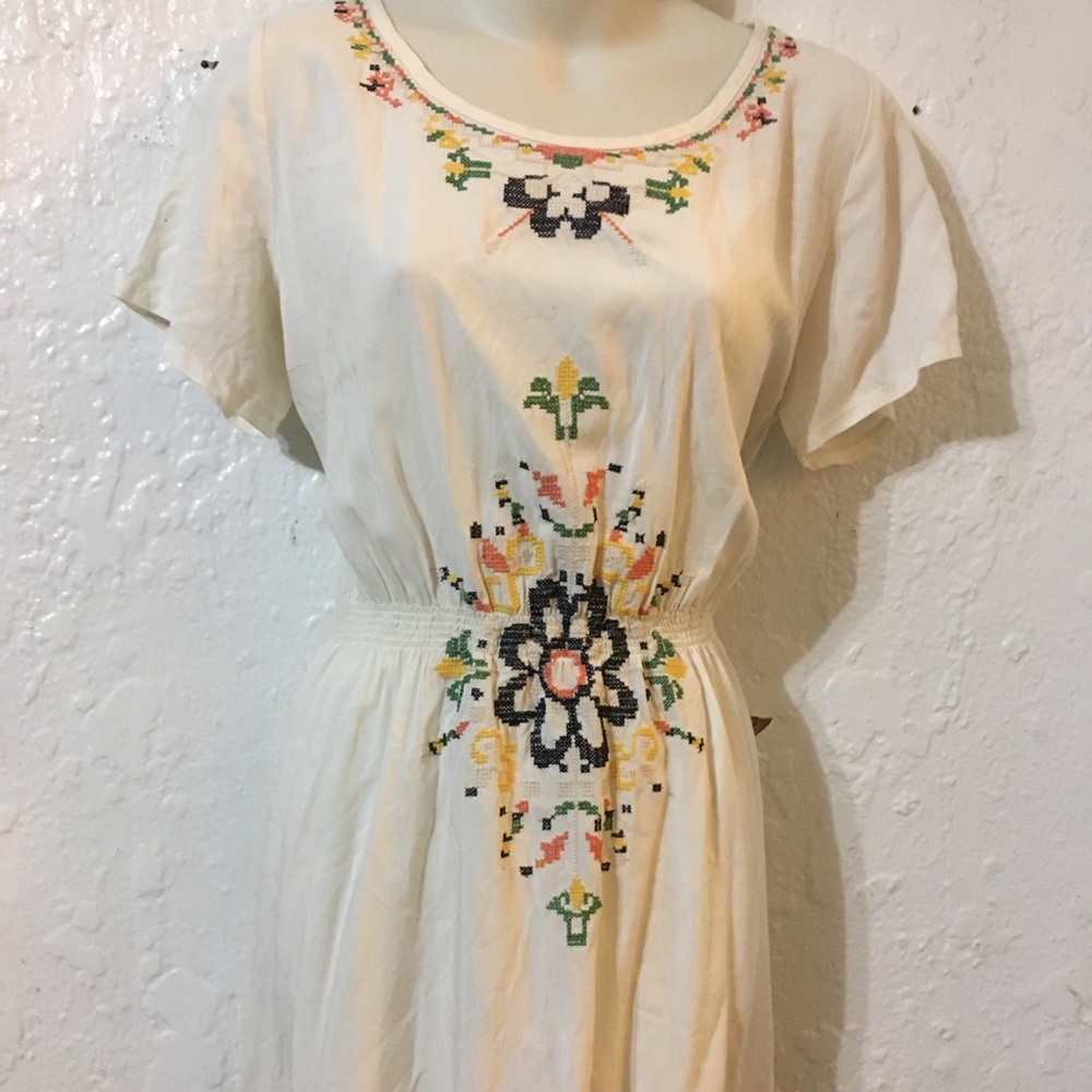 Embroidered BOHO‎ style top